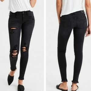 Deals for American Eagle Black Ripped 